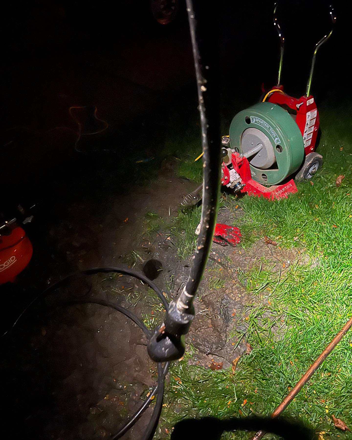 Top Notch emergency sewer service at night